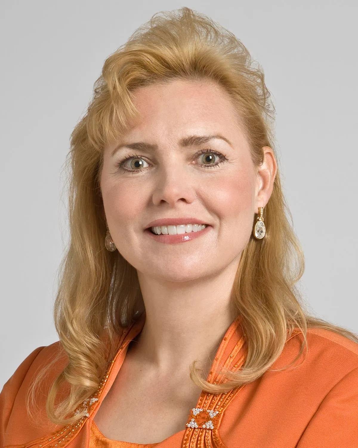 Holly L. Thacker