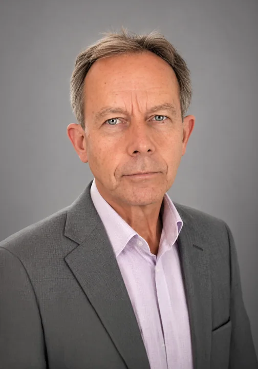 Simon Emery