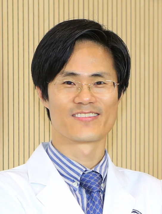 Sang Wun Kim