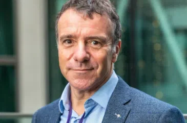 Dr. Ian Harley